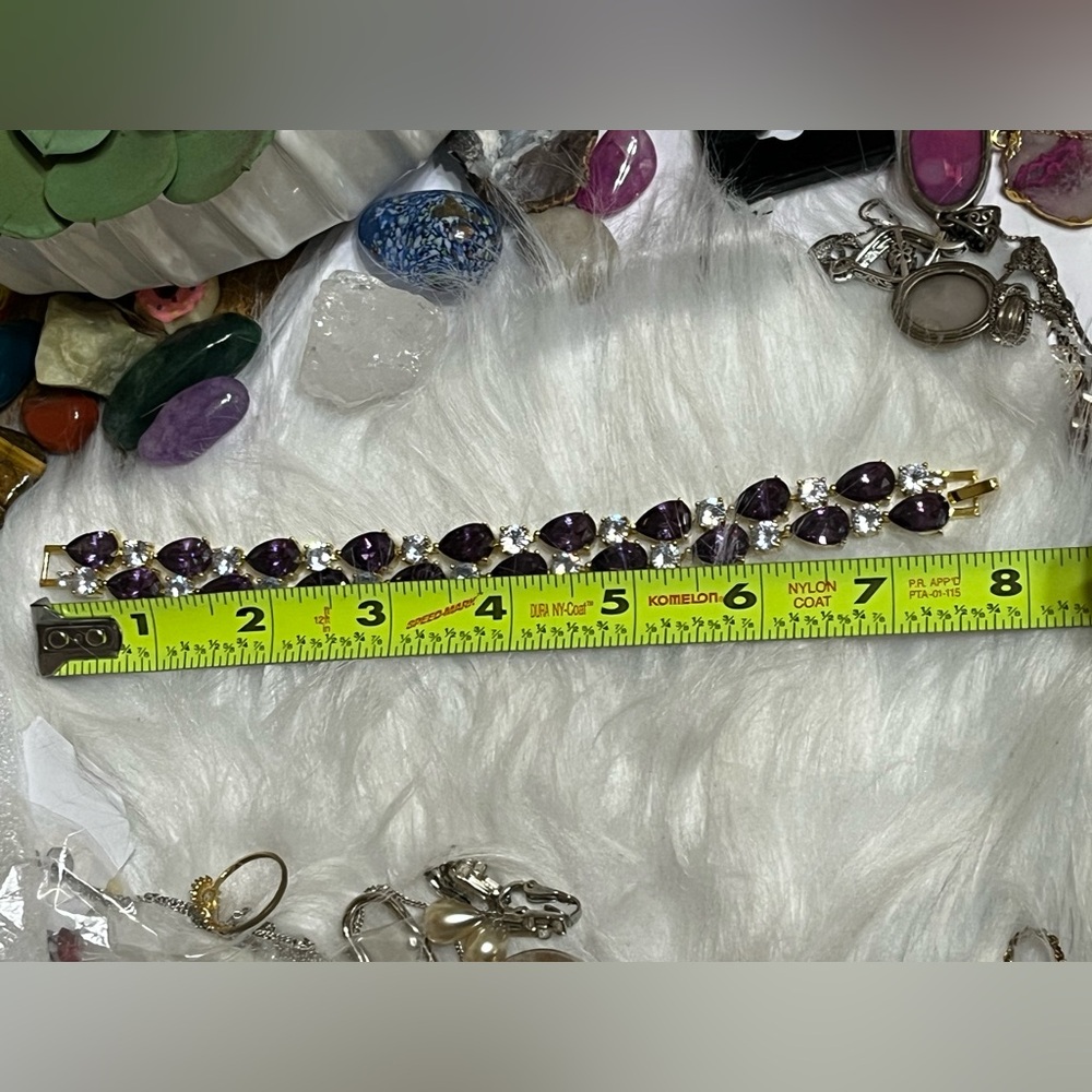Gorgeous Amethyst Bracelet - Picture 5 of 14